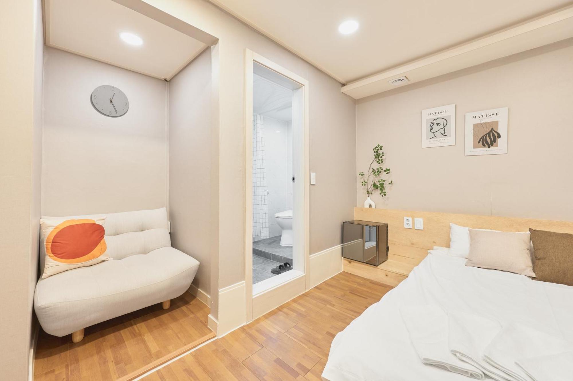 Dawoo House 2 In Hongdae Hotel Seoul Ngoại thất bức ảnh
