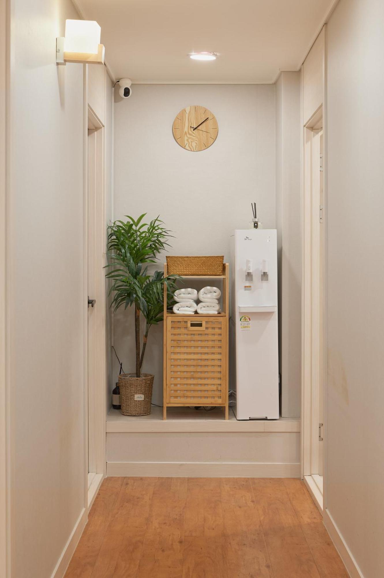 Dawoo House 2 In Hongdae Hotel Seoul Ngoại thất bức ảnh