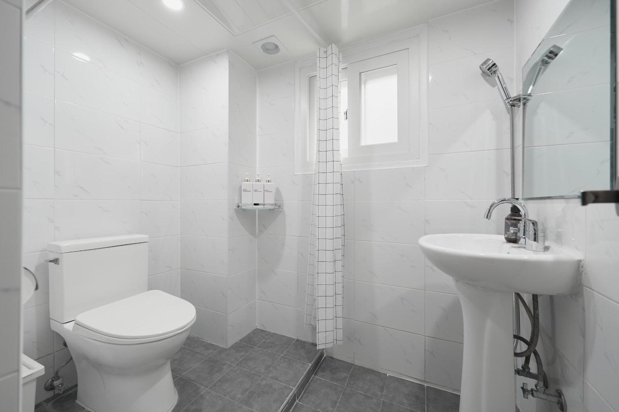 Dawoo House 2 In Hongdae Hotel Seoul Ngoại thất bức ảnh